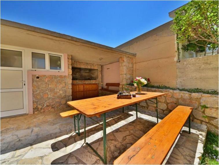Apartments Golub Cesarica Exterior photo