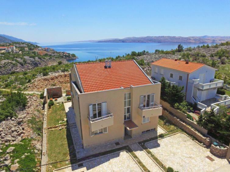 Apartments Golub Cesarica Exterior photo