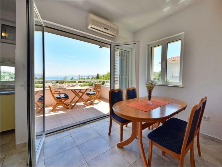 Apartments Golub Cesarica Exterior photo
