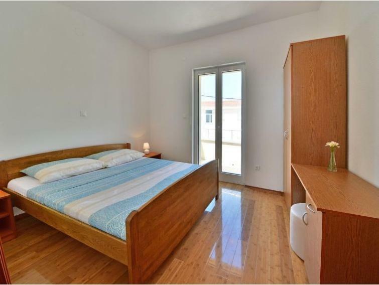 Apartments Golub Cesarica Exterior photo